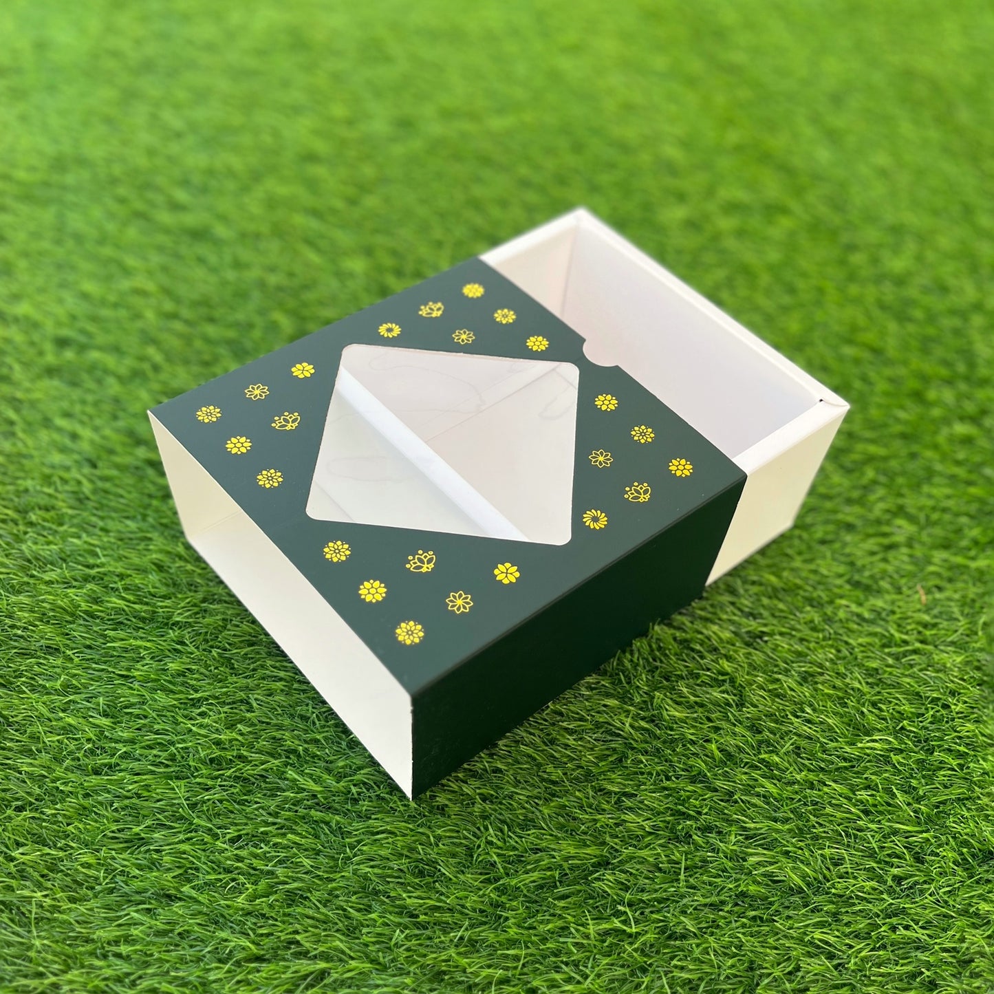 6 X 6 X 3.25 DIWALI 25 (G) SLIDE WINDOW BOX