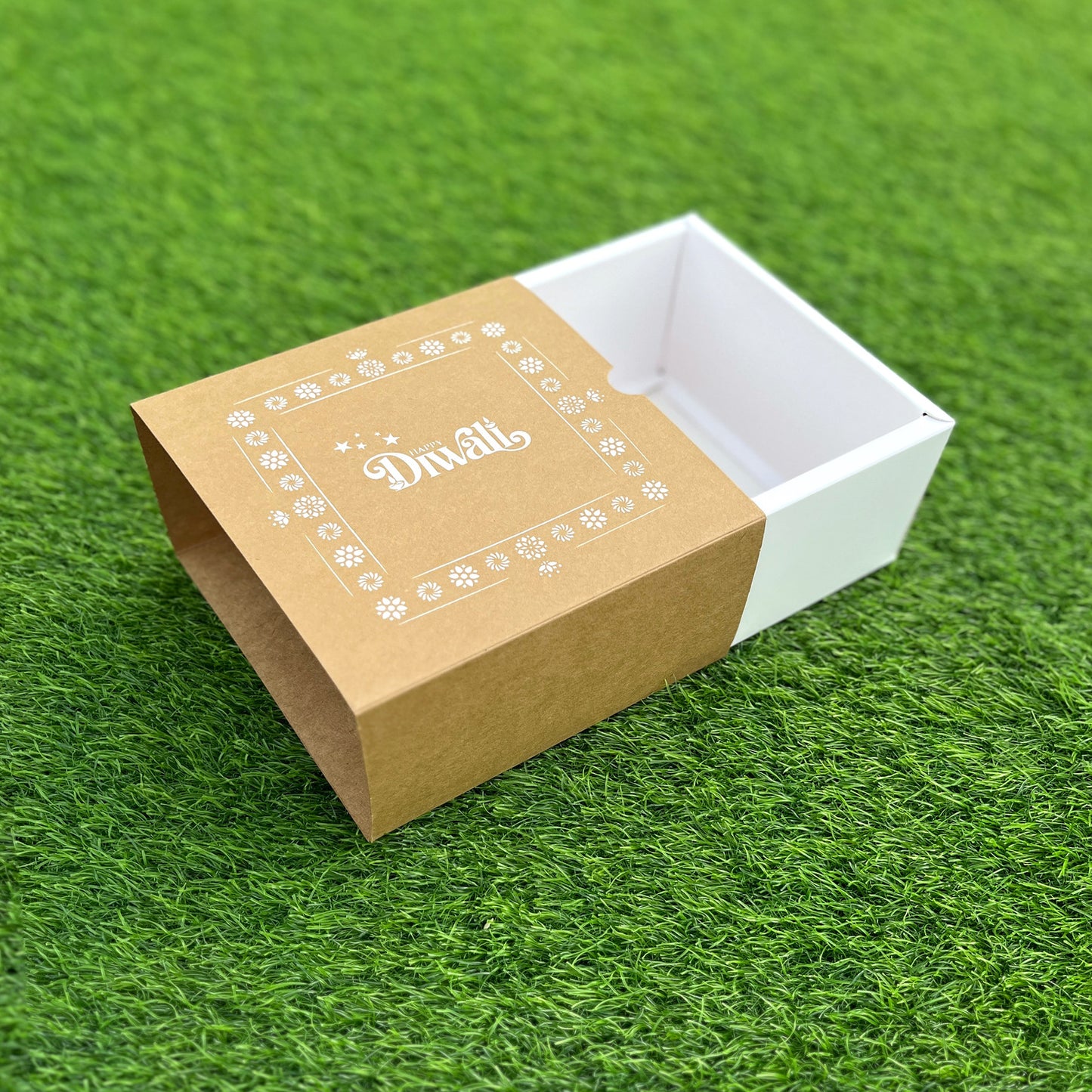 6 X 6 X 3.25 DIWALI 25 (SC) SLIDE BOX