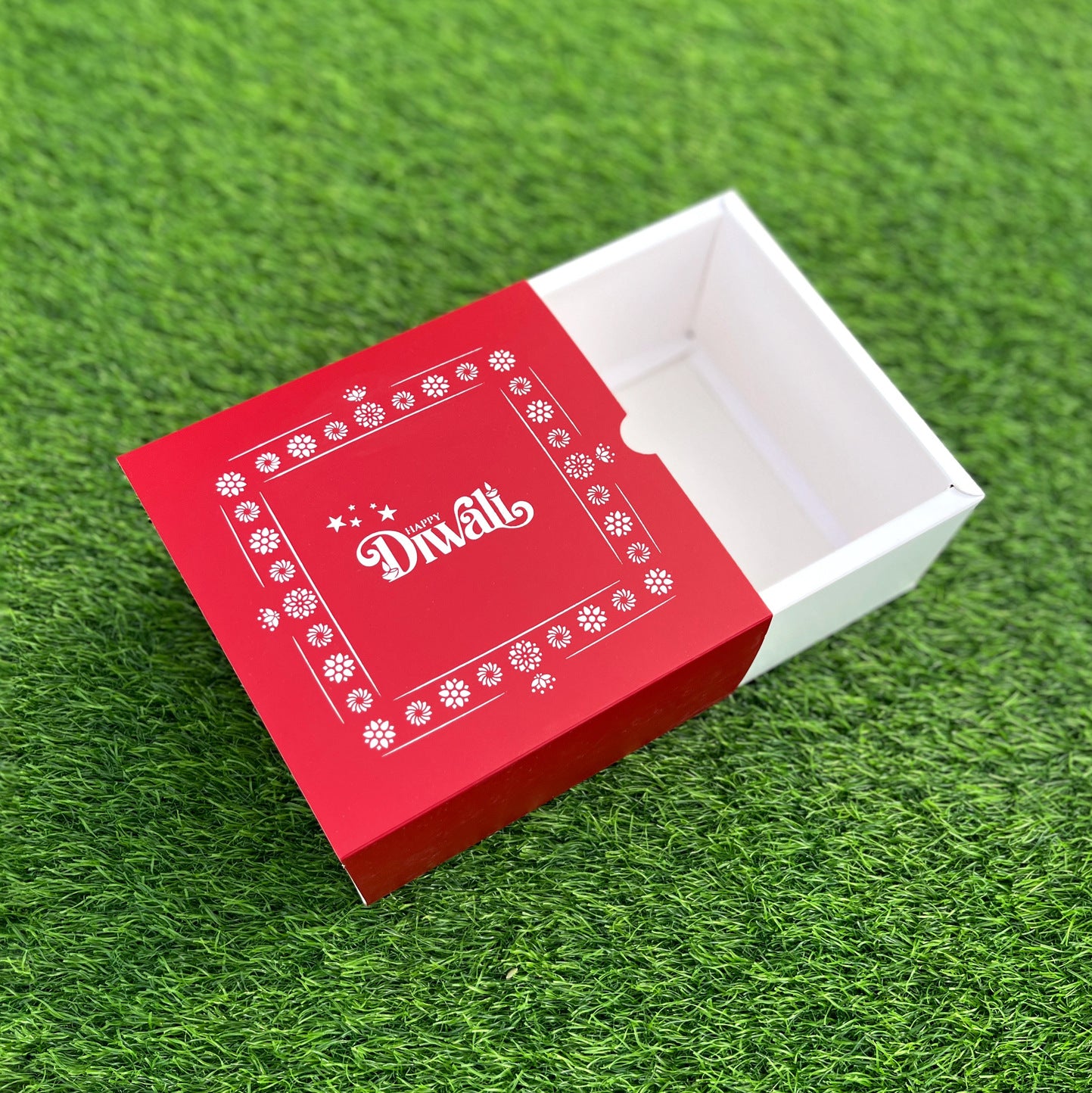 6 X 6 X 3.25 DIWALI 25 (SC) SLIDE BOX