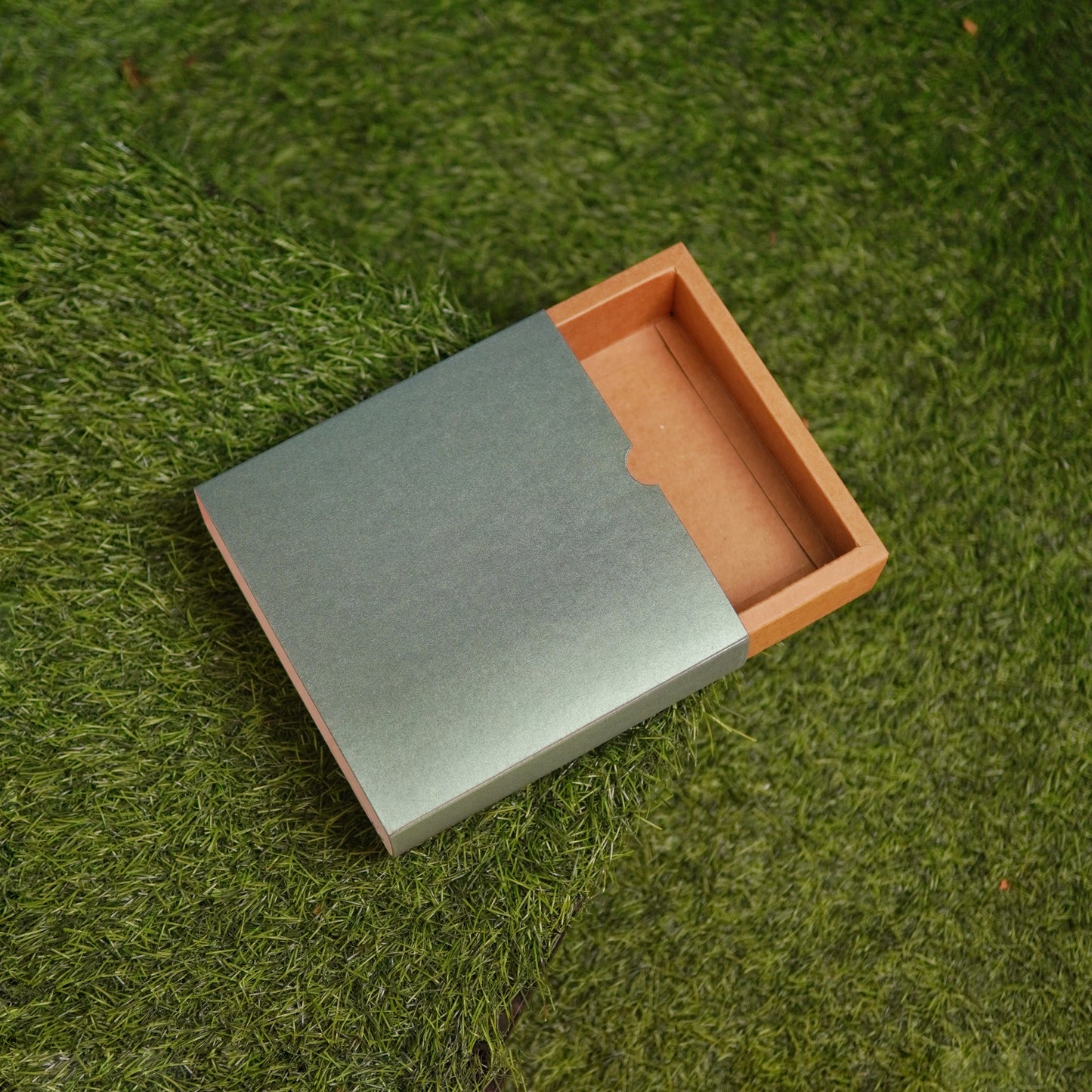 6 X 6 X 2 METALLIC SLIDE BOX