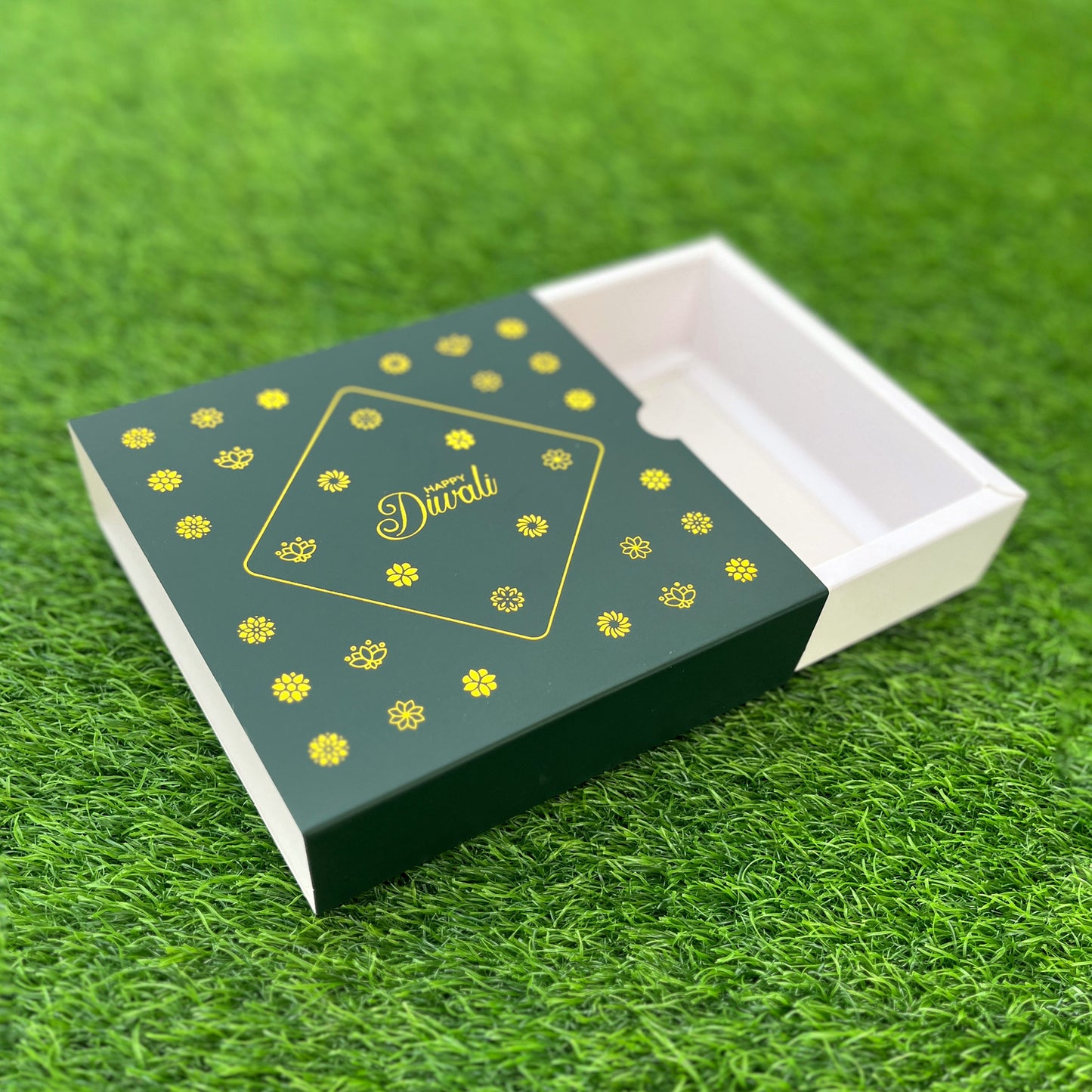 6 X 6 X 2 DIWALI 25 (G) SLIDE BOX