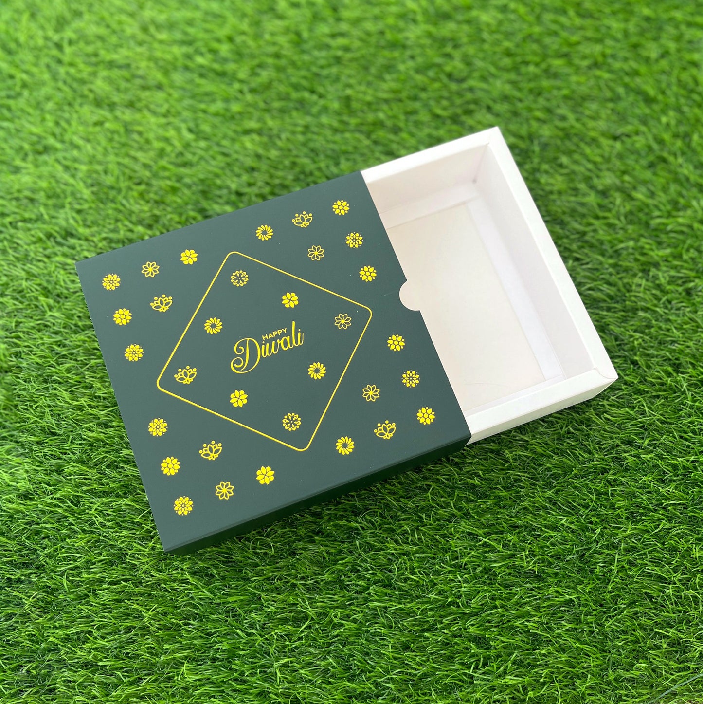 6 X 6 X 2 DIWALI 25 (G) SLIDE BOX