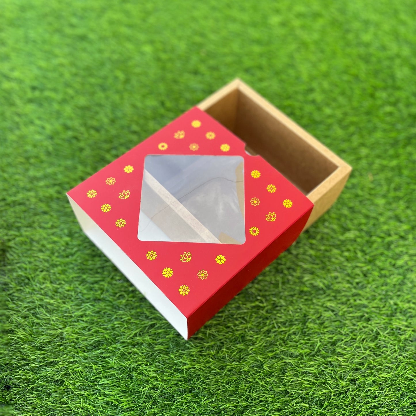 6 X 6 X 3.25 DIWALI 25 (G) SLIDE WINDOW BOX