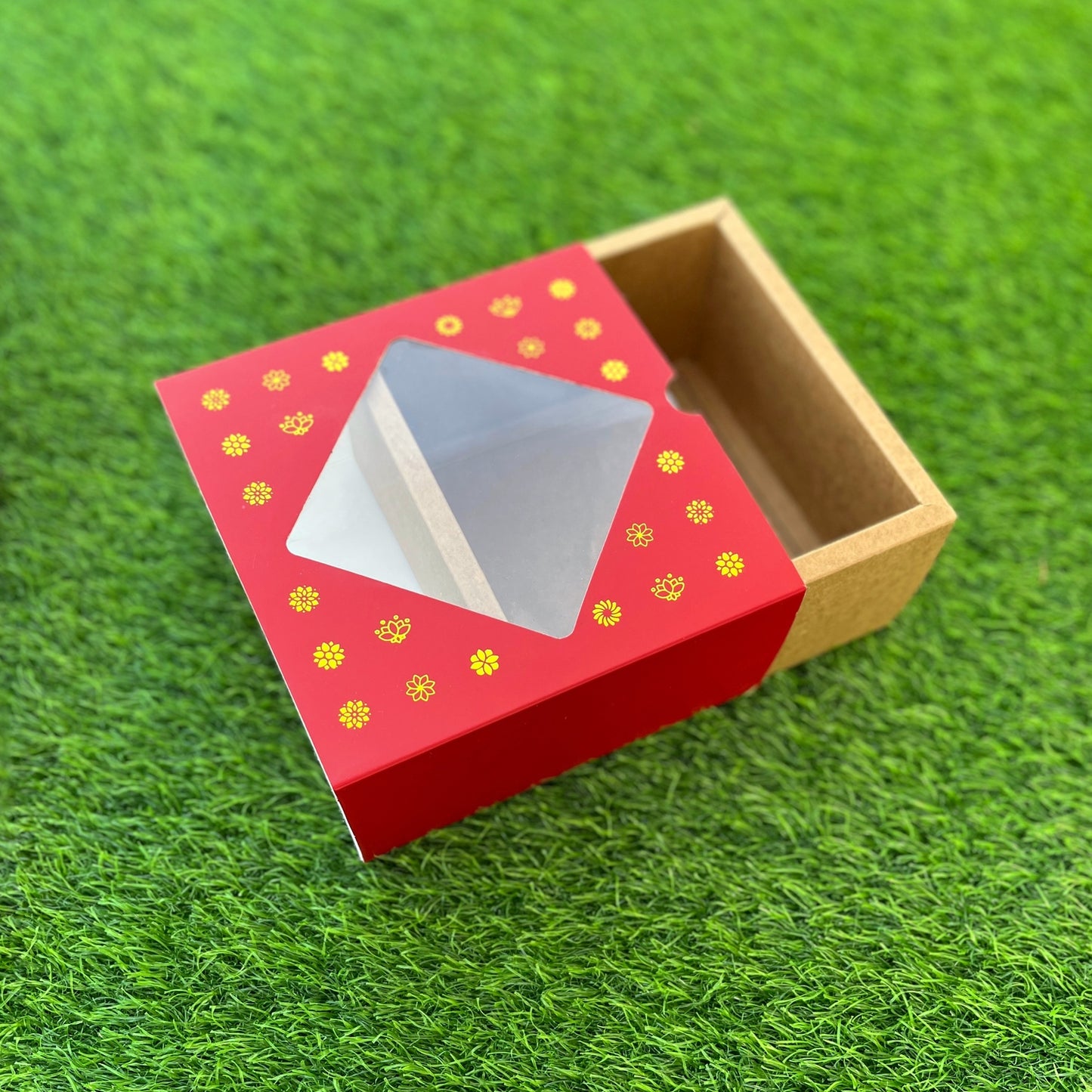 6 X 6 X 3.25 DIWALI 25 (G) SLIDE WINDOW BOX