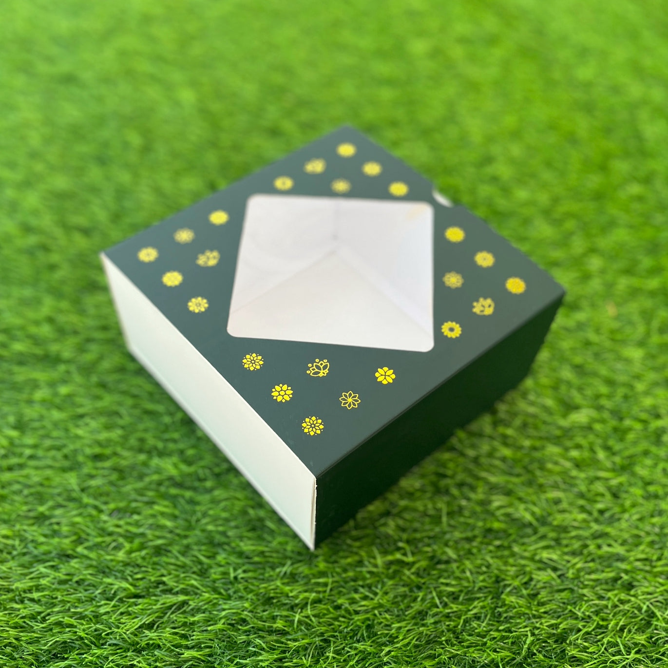 6 X 6 X 3.25 DIWALI 25 (G) SLIDE WINDOW BOX