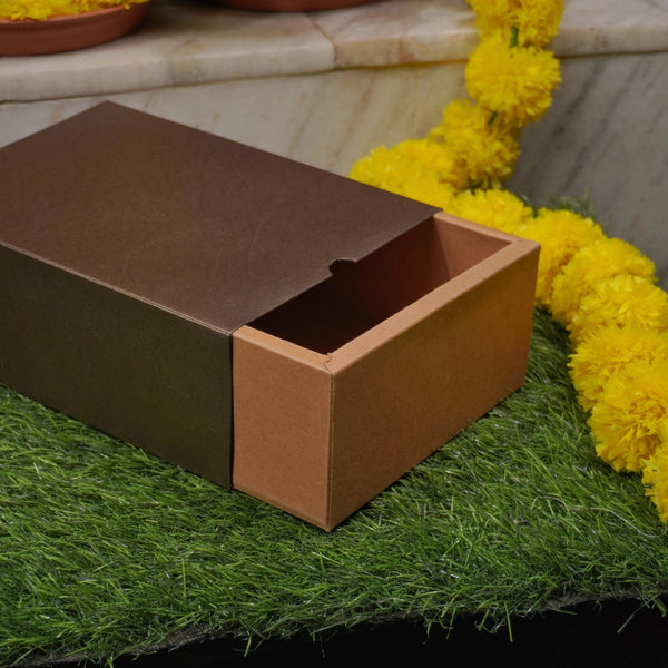 9 X 6 X 3.25 METALLIC FESTIVE SLIDE BOX