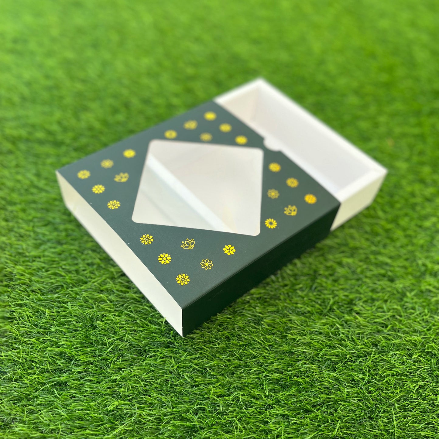 6 X 6 X 2 DIWALI 25 (G) SLIDE WINDOW BOX
