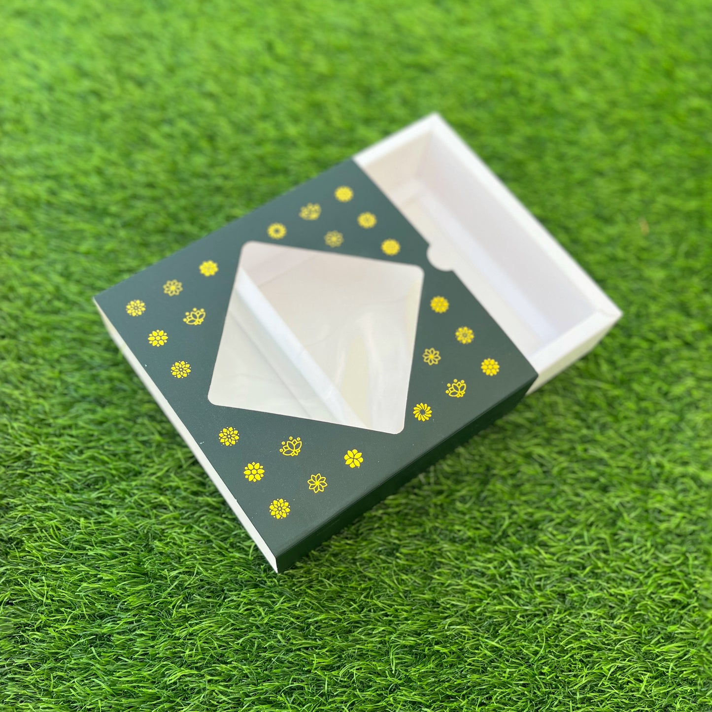 6 X 6 X 2 DIWALI 25 (G) SLIDE WINDOW BOX