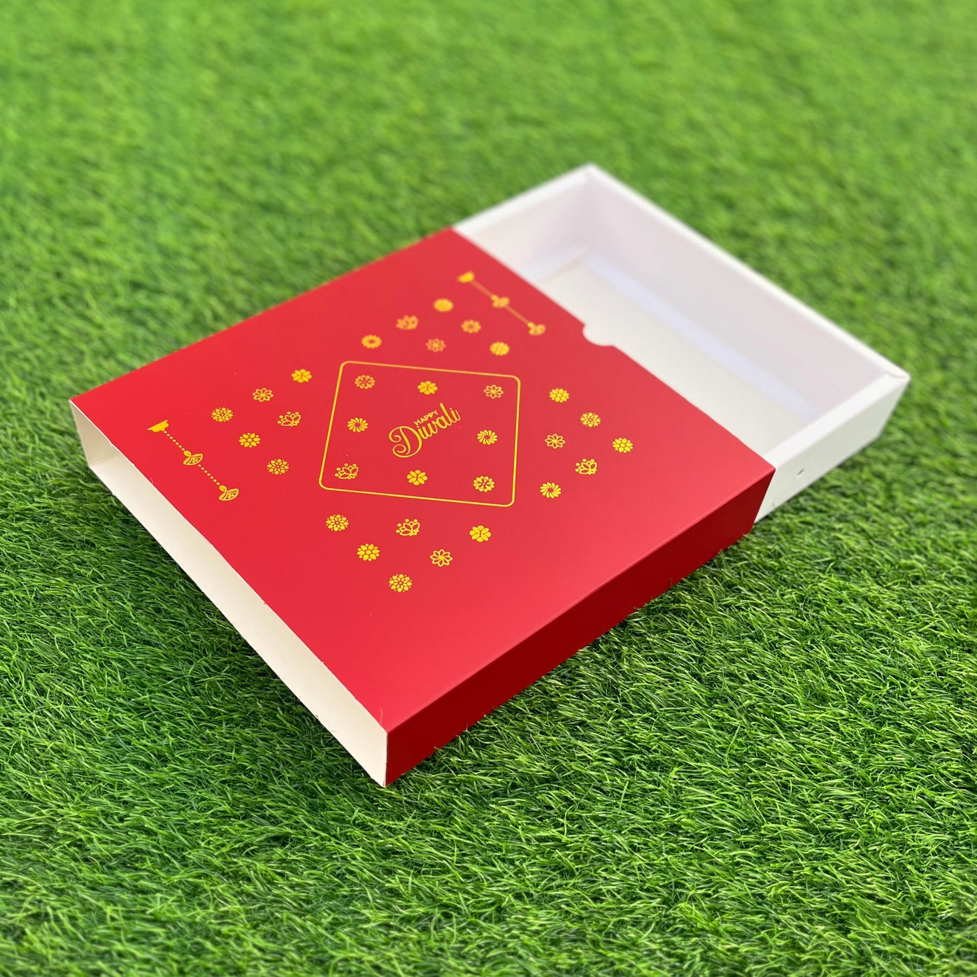 9 X 9 X 2 DIWALI 25 (G) SLIDE BOX