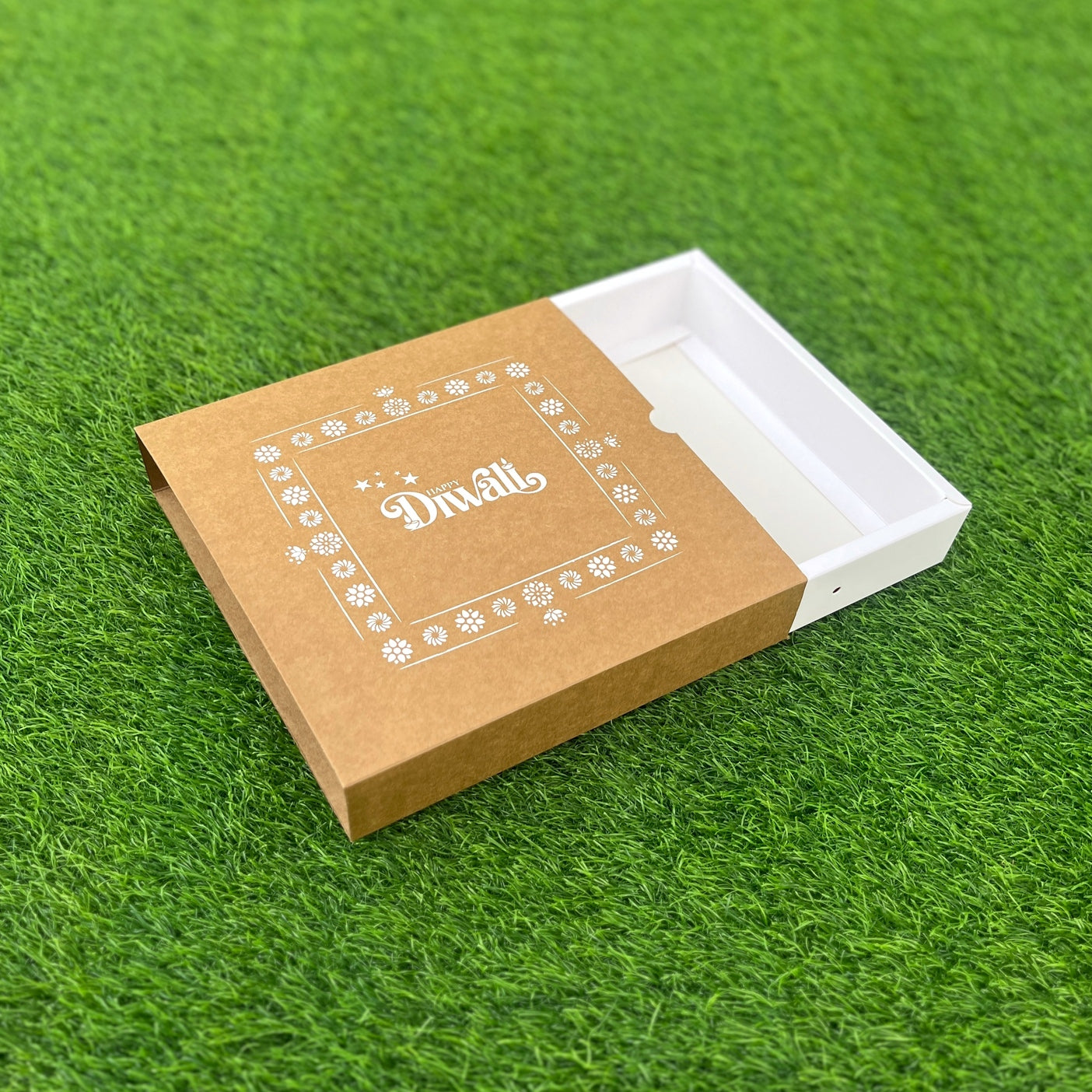 9 X 9 X 2 DIWALI 25 (SC) SLIDE BOX