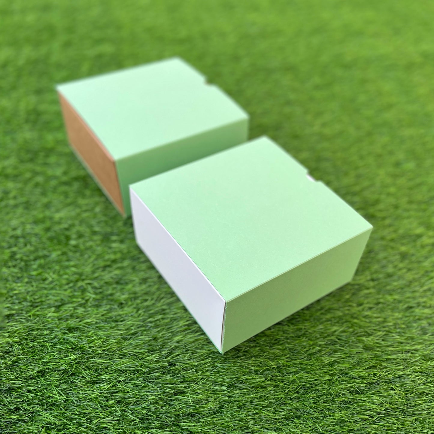 FESTIVE SLIDE BOX (6 X 6 X 3.25)