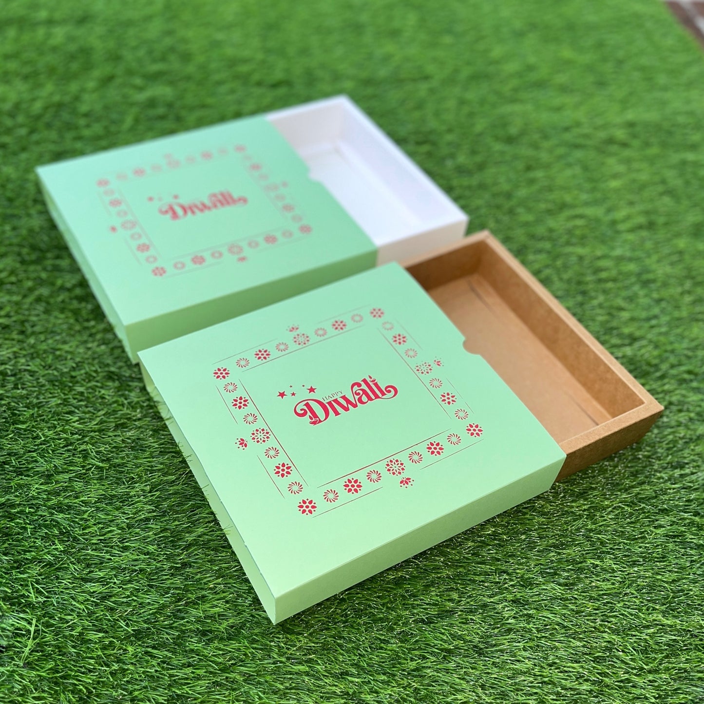 9 X 9 X 2 DIWALI 25 (SC) SLIDE BOX