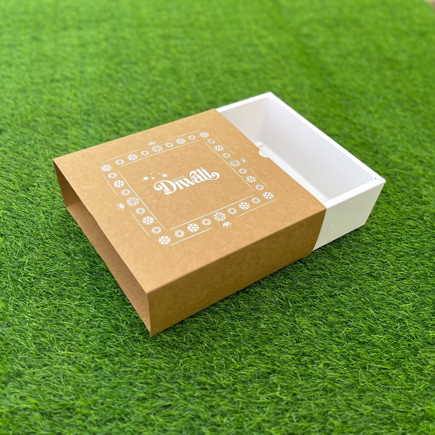 9 X 9 X 3.25 DIWALI 25 (SC) SLIDE BOX