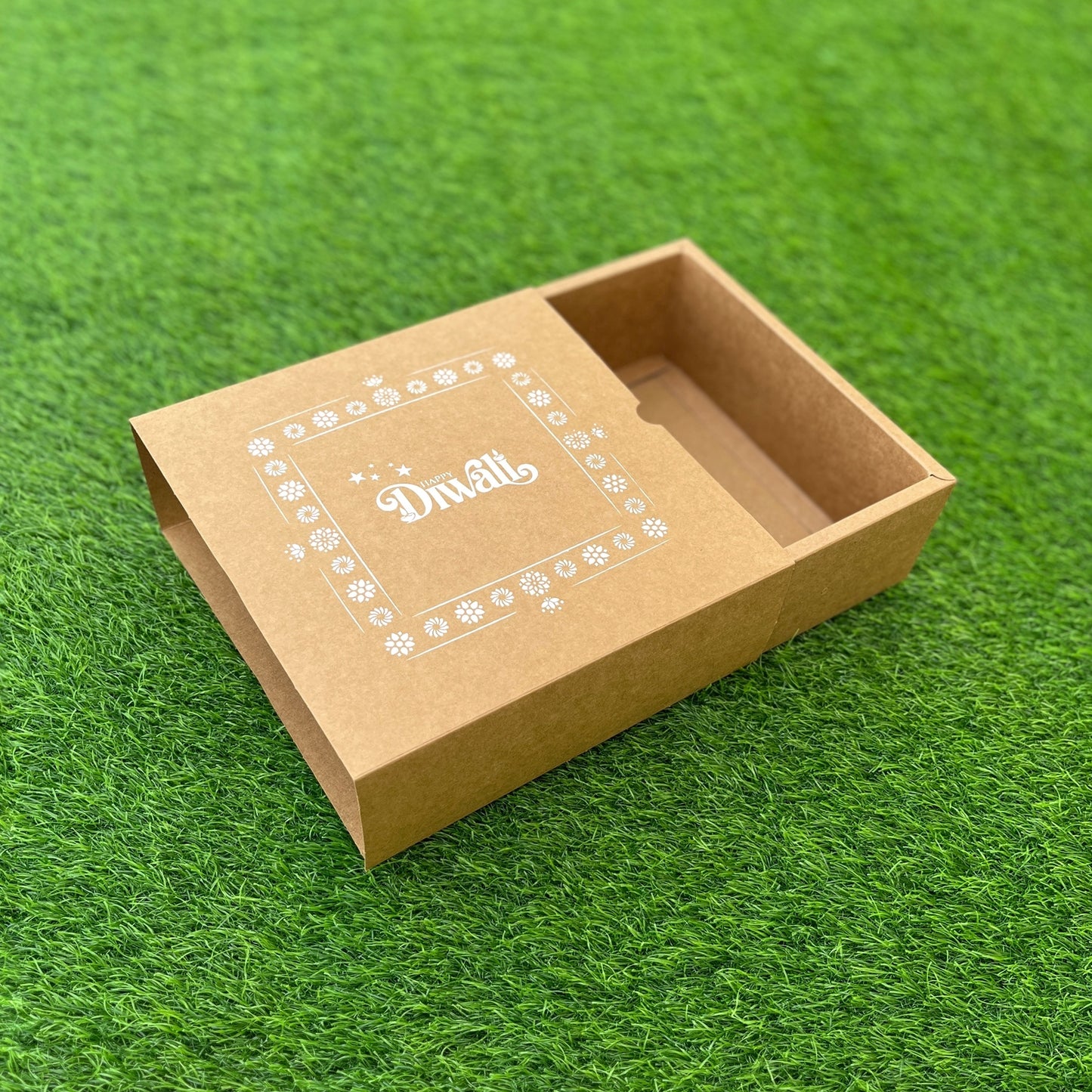 9 X 9 X 3.25 DIWALI 25 (SC) SLIDE BOX