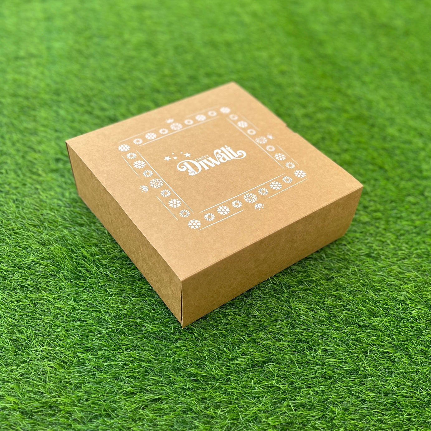 9 X 9 X 3.25 DIWALI 25 (SC) SLIDE BOX