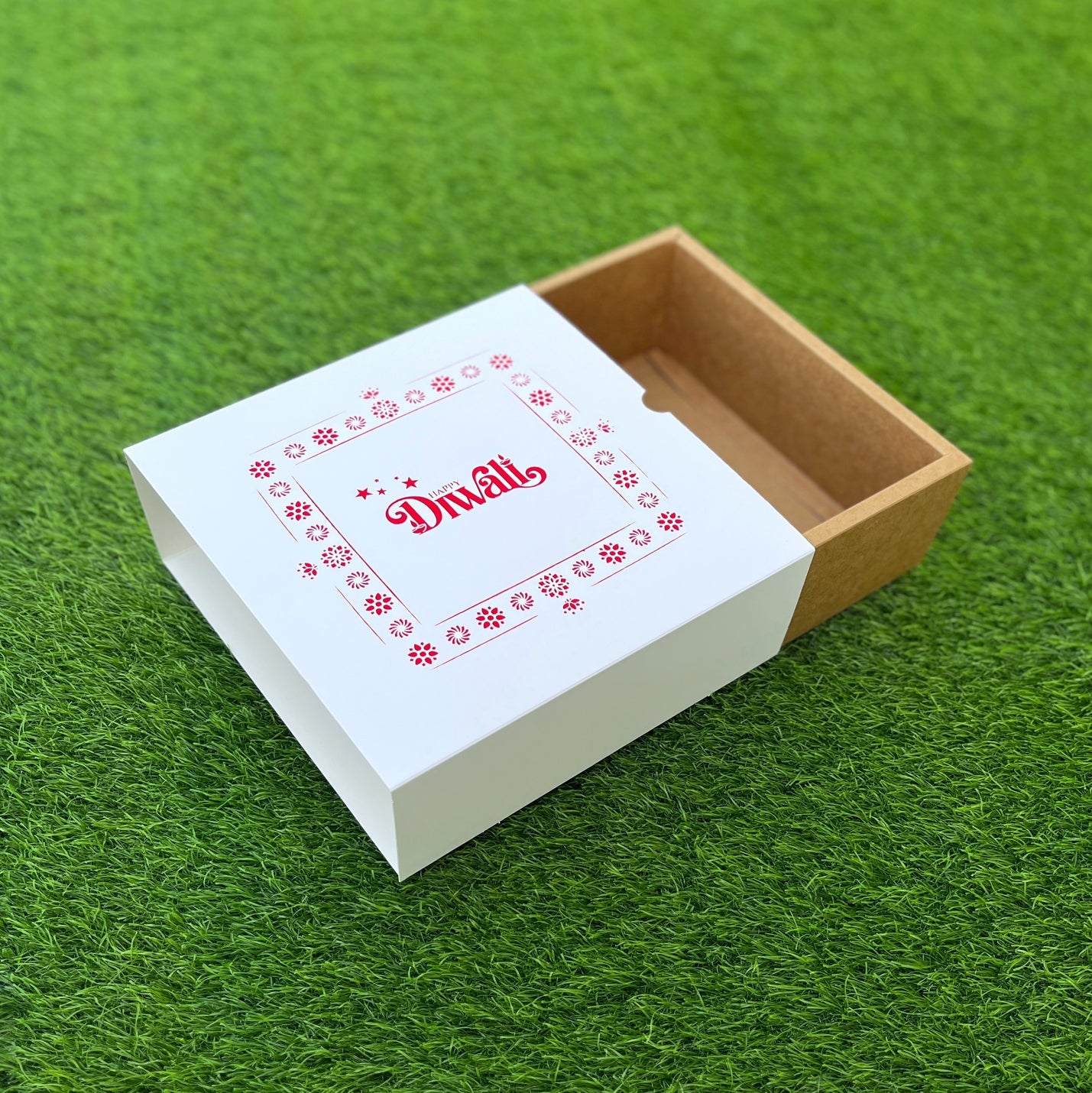 9 X 9 X 3.25 DIWALI 25 (SC) SLIDE BOX