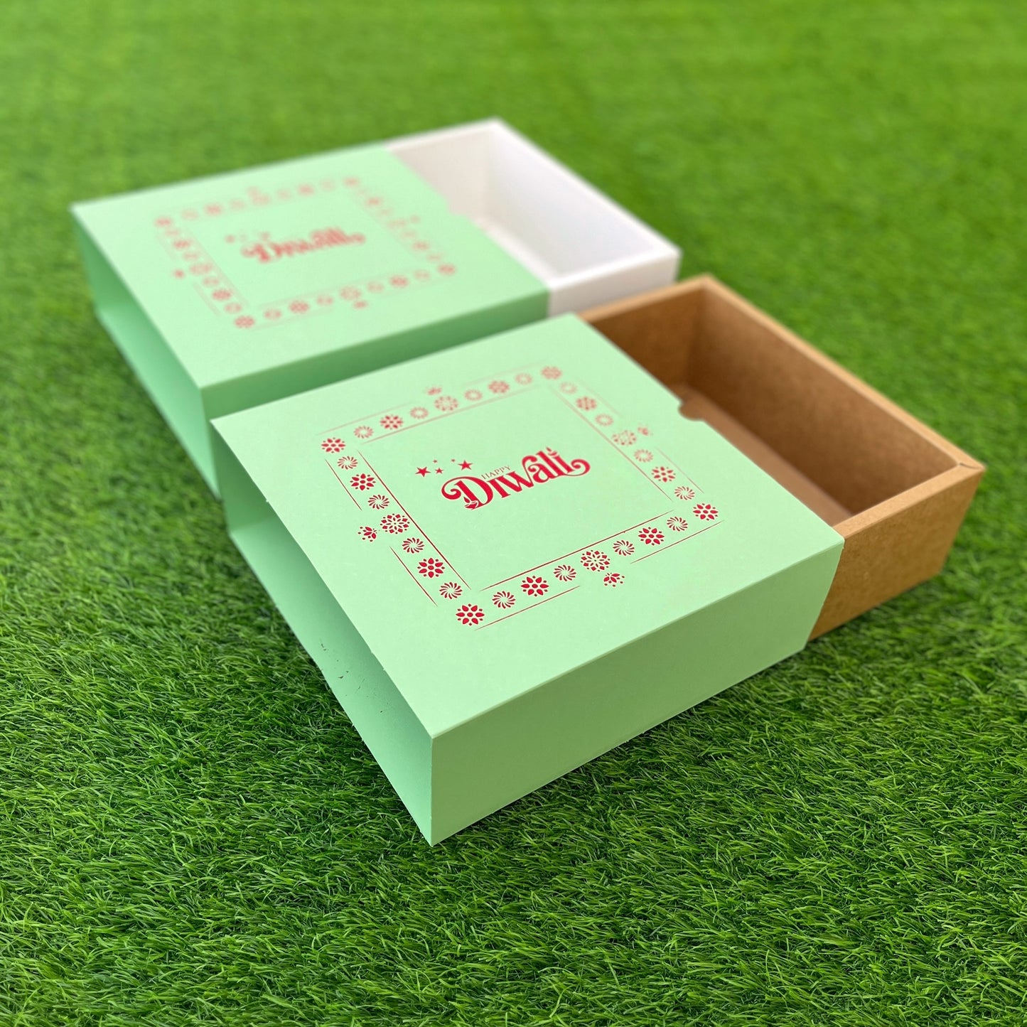 9 X 9 X 3.25 DIWALI 25 (SC) SLIDE BOX