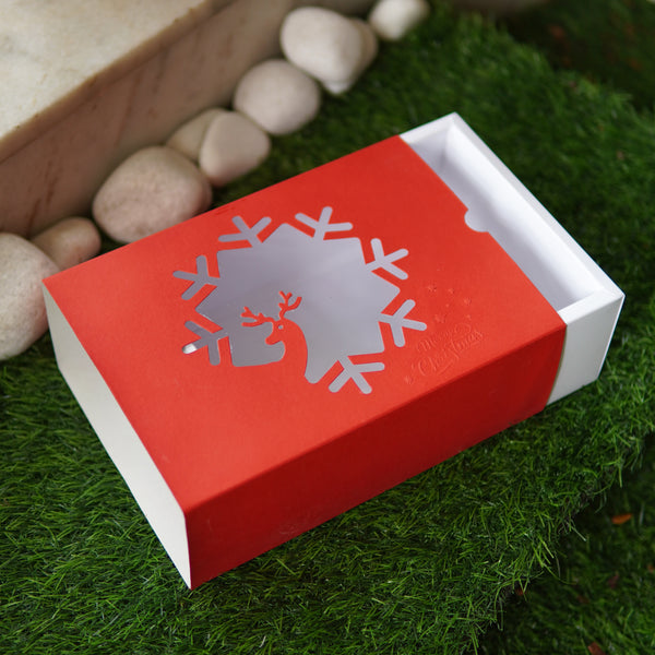 FESTIVE SLIDE BOX (9 X 6 X 3.25) REINDEER WINDOW