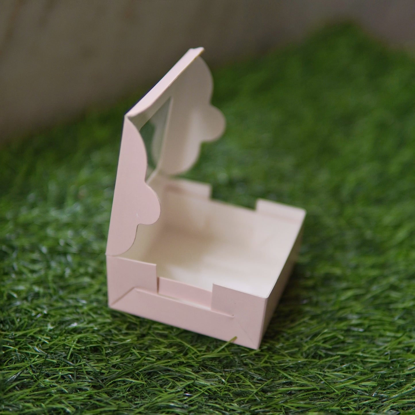SINGLE PC BROWNIE WINDOW BOX