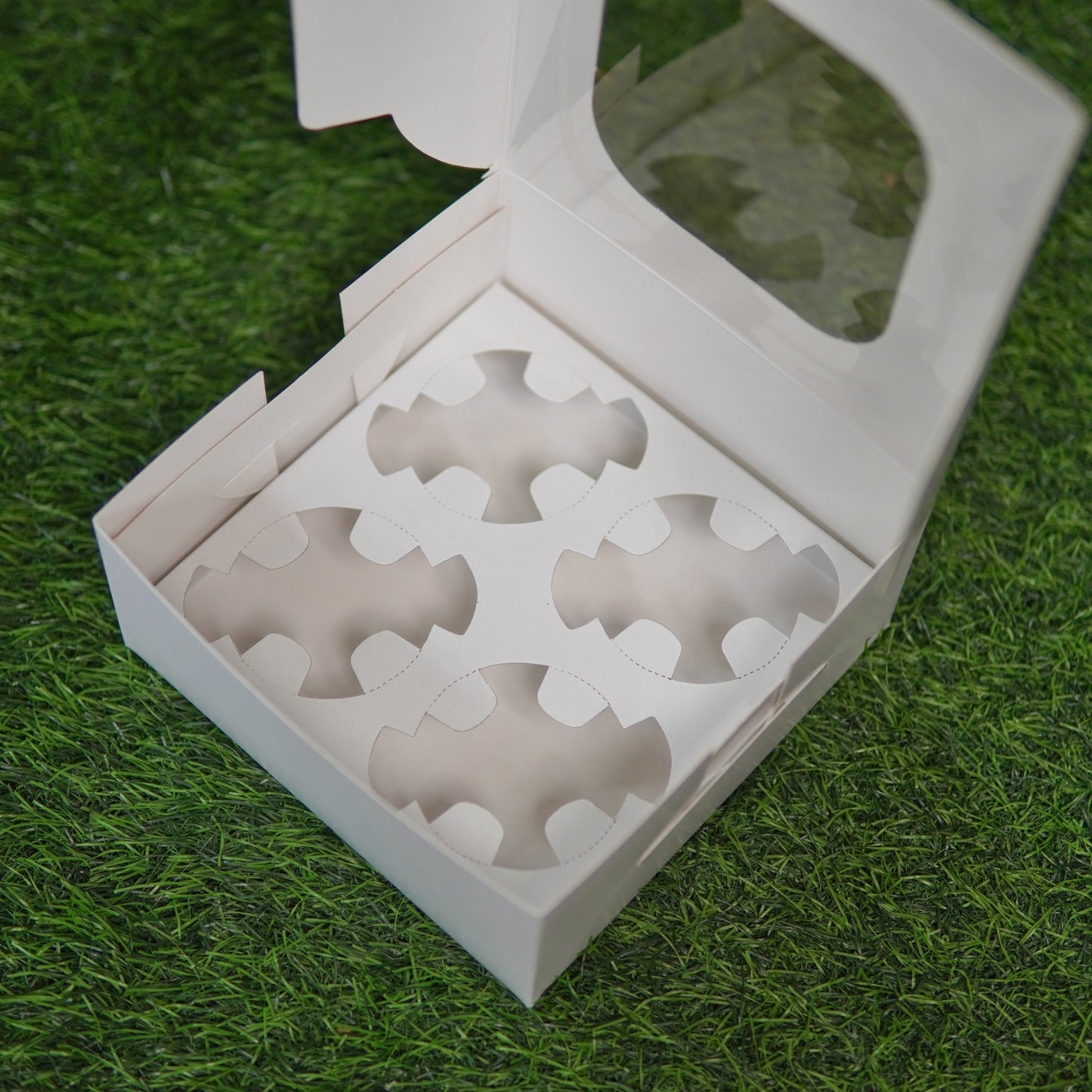 4 PC CUPCAKE WINDOW BOX
