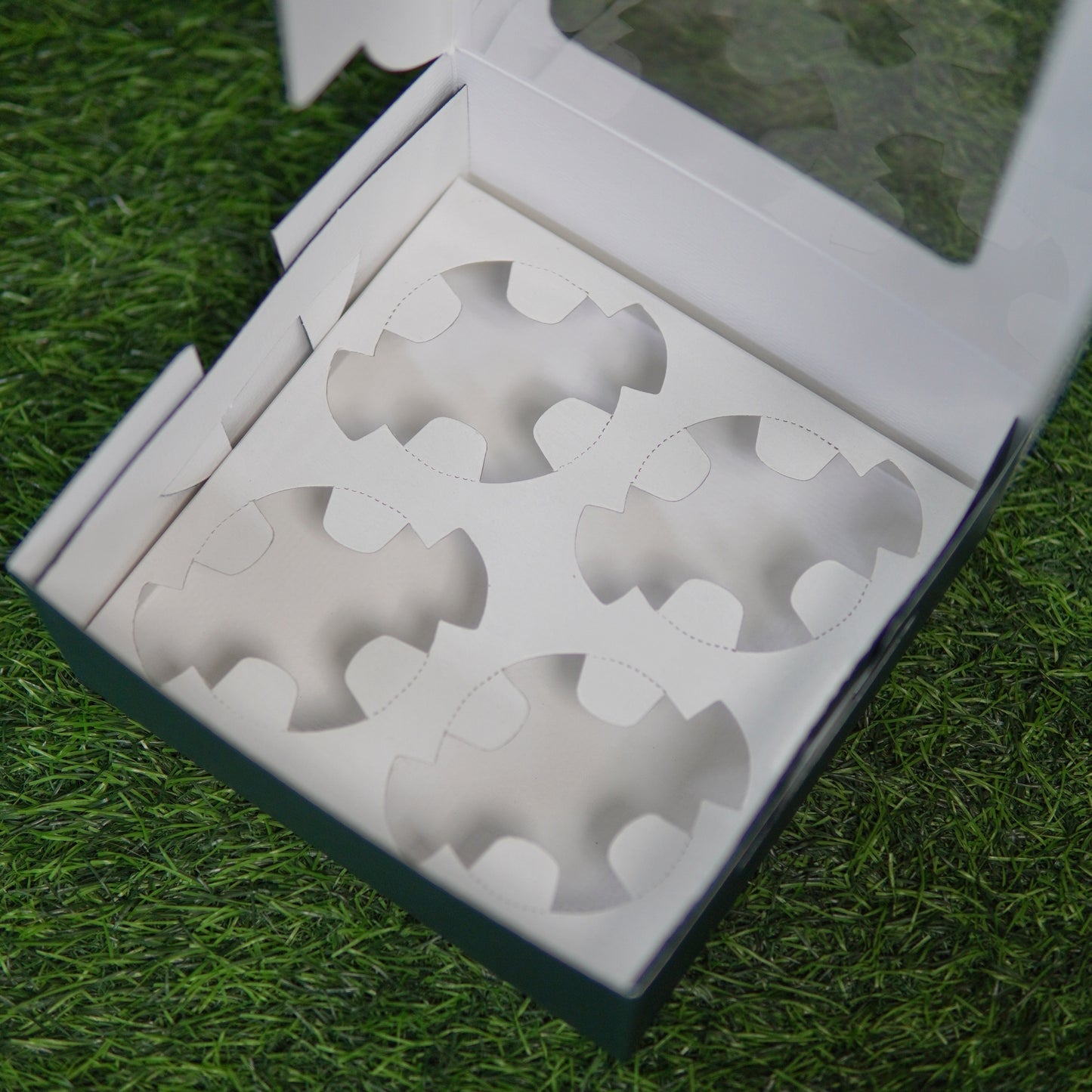 4 PC CUPCAKE WINDOW BOX