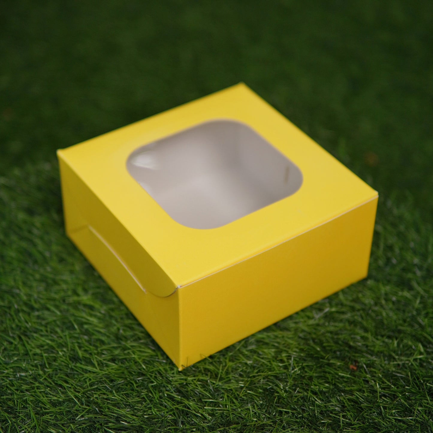 4 PC CUPCAKE WINDOW BOX