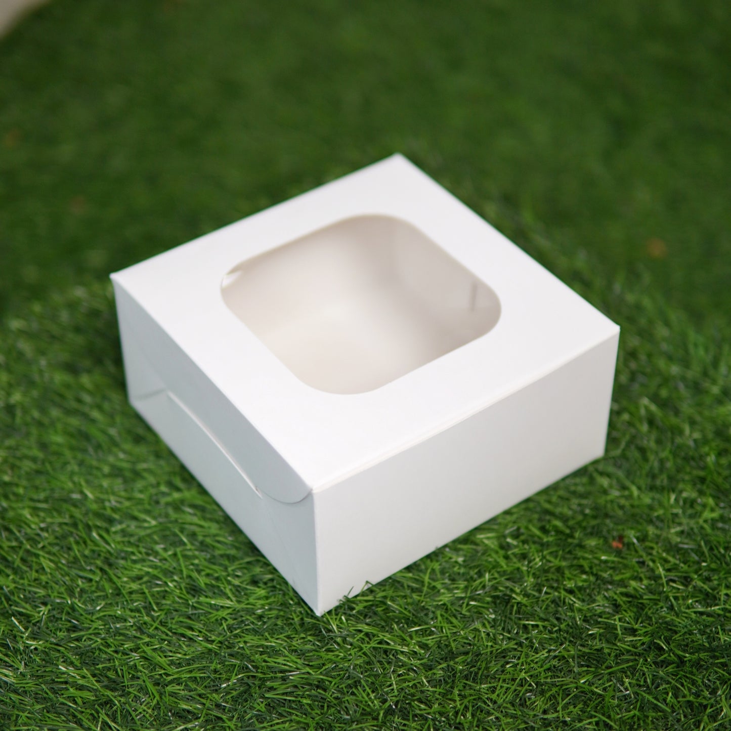4 PC CUPCAKE WINDOW BOX