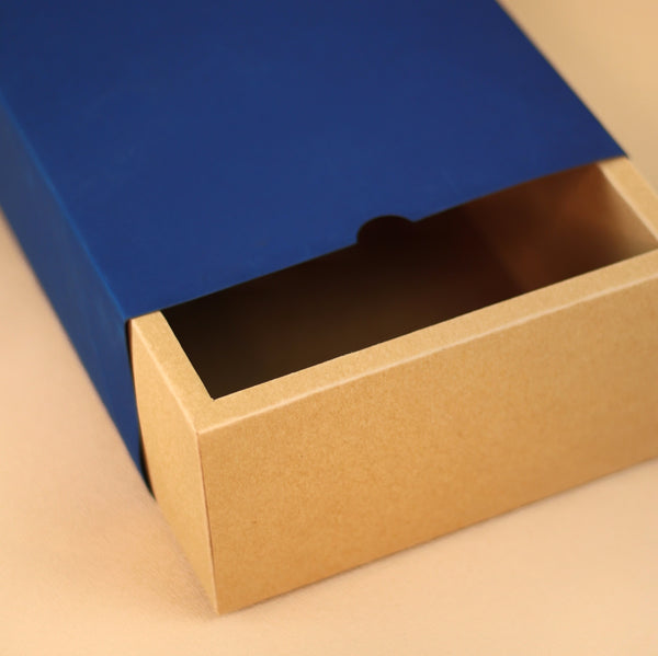 FESTIVE SLIDE BOX (9 X 6 X 3.5)
