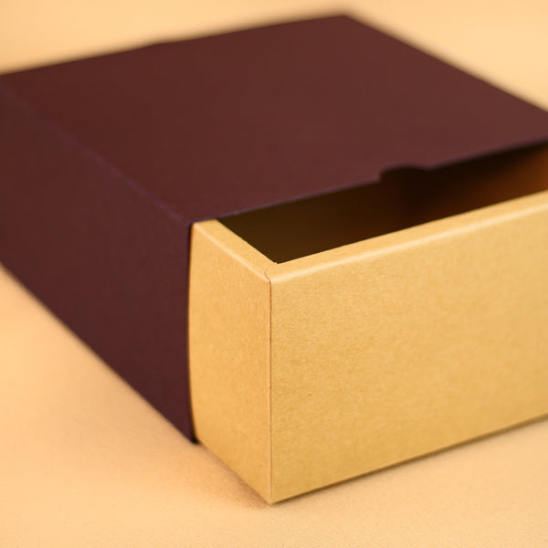 FESTIVE SLIDE BOX (6 X 6 X 3.5)