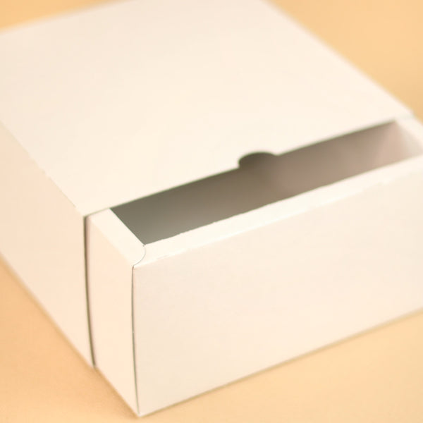 FESTIVE SLIDE BOX (6 X 6 X 3.5)