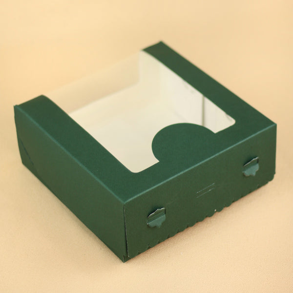 SHORT CAKE WINDOW BOX
