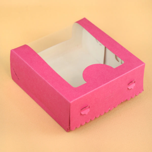 SHORT CAKE WINDOW BOX