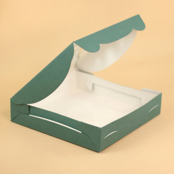 9 PC BROWNIE BOX