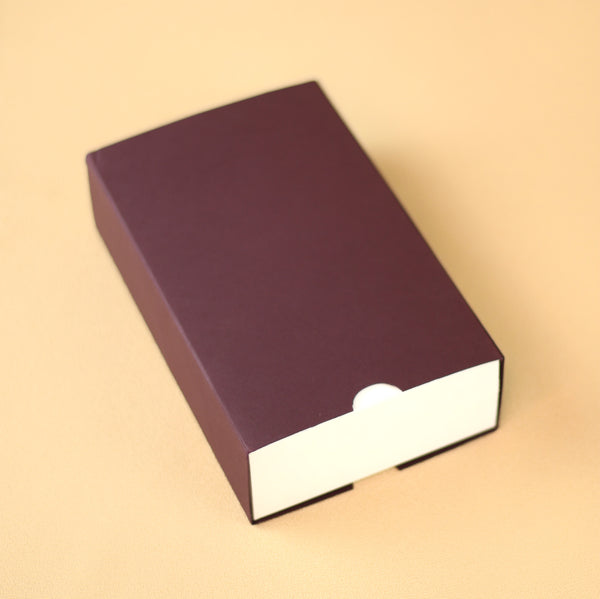 FESTIVE SLIDE BOX (6 X 3 X 2)