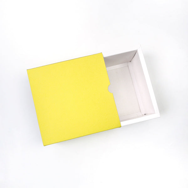 FESTIVE SLIDE BOX (6 X 6 X 3.5)