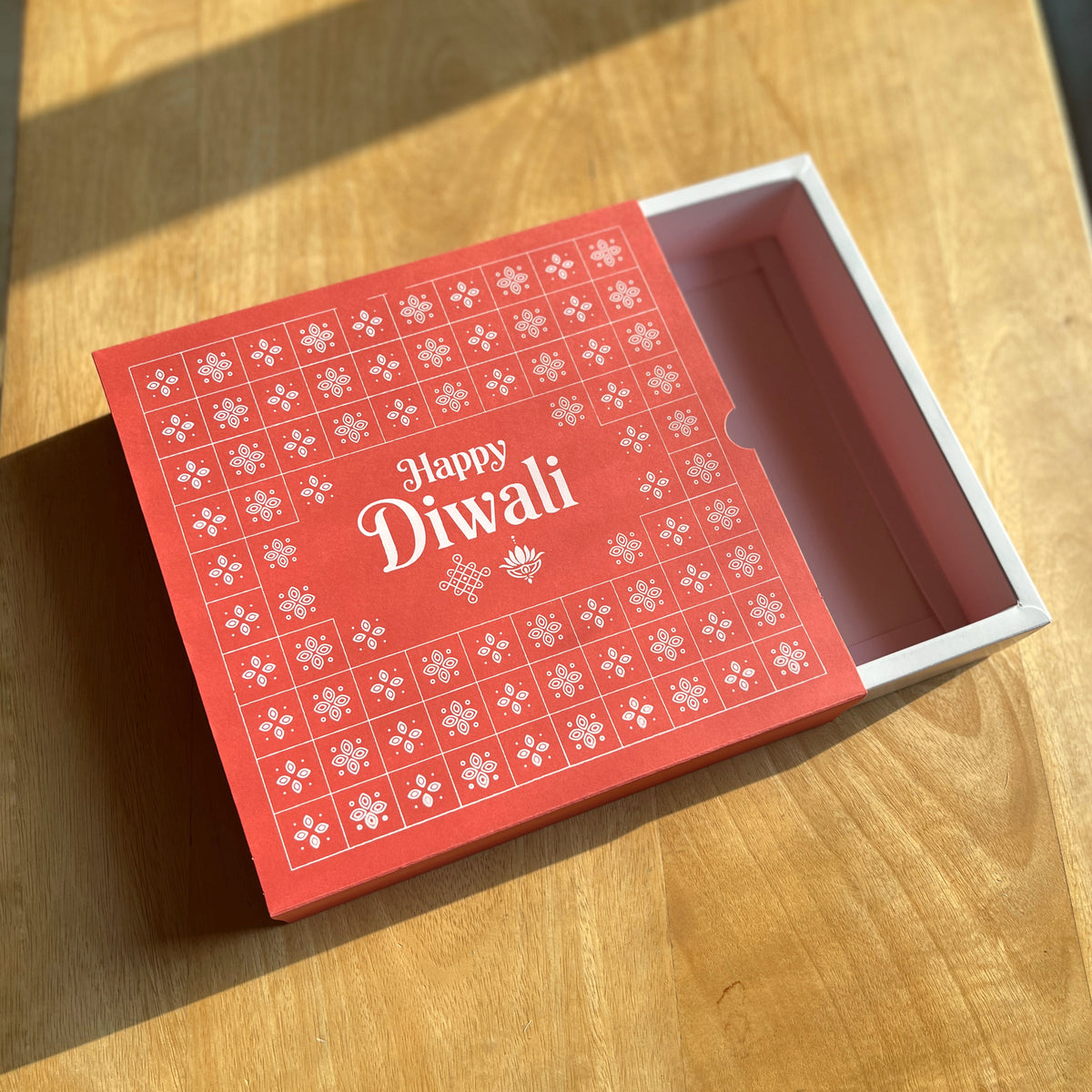 9 X 9 X 2 DIWALI 26 (SC) SLIDE BOX