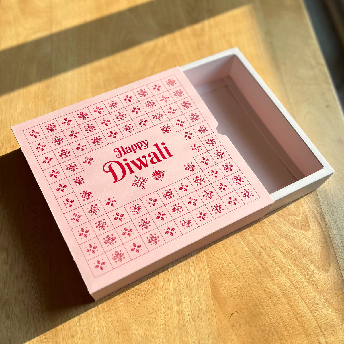 9 X 9 X 2 DIWALI 26 (SC) SLIDE BOX