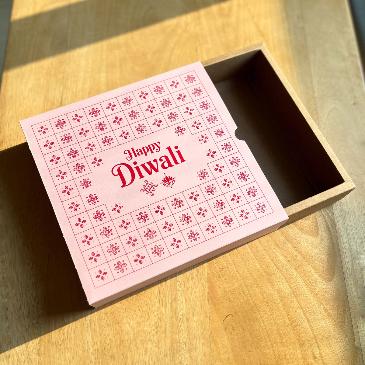 9 X 9 X 2 DIWALI 26 (SC) SLIDE BOX