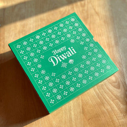 9 X 9 X 3.25 DIWALI 26 (SC) SLIDE BOX