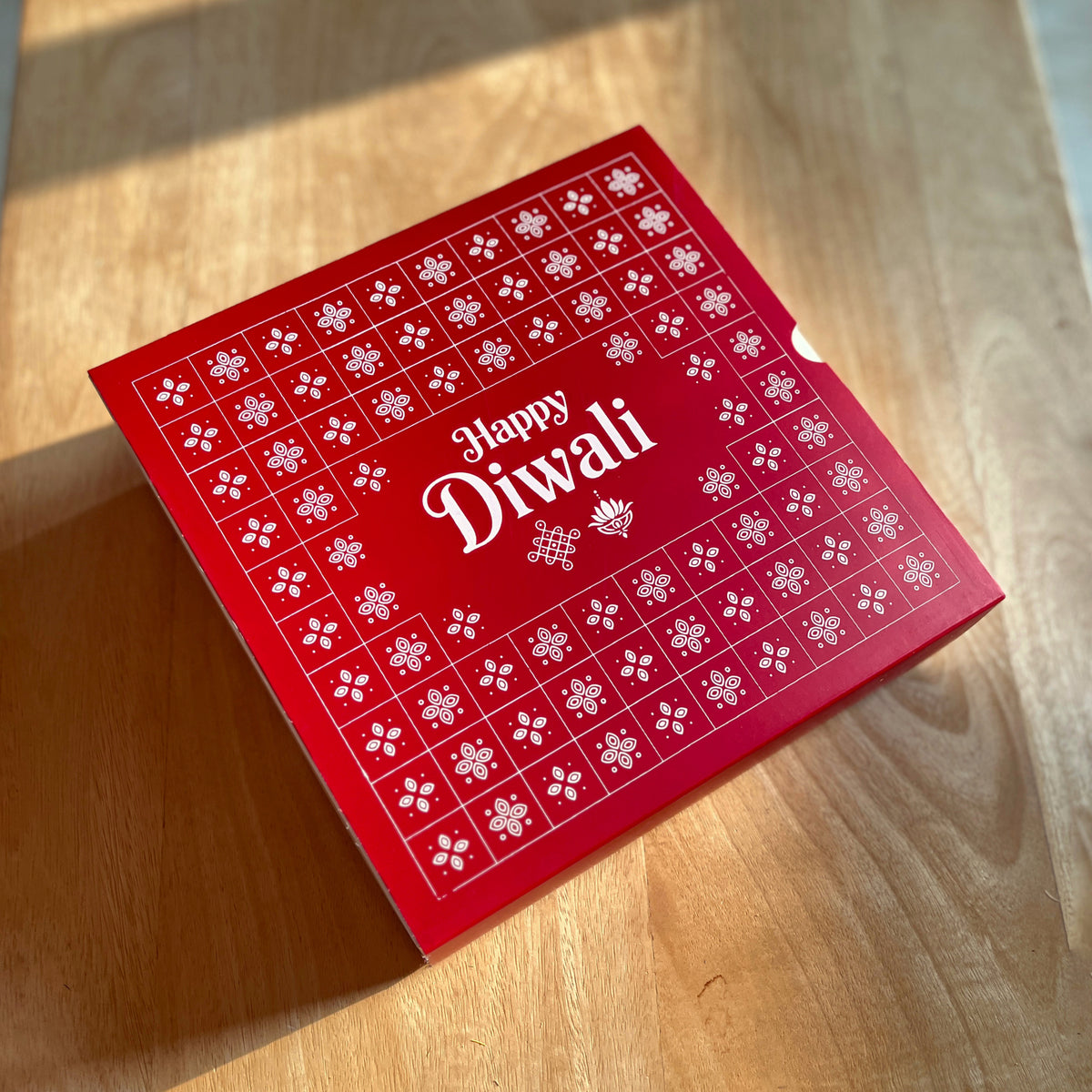 9 X 9 X 3.25 DIWALI 26 (SC) SLIDE BOX