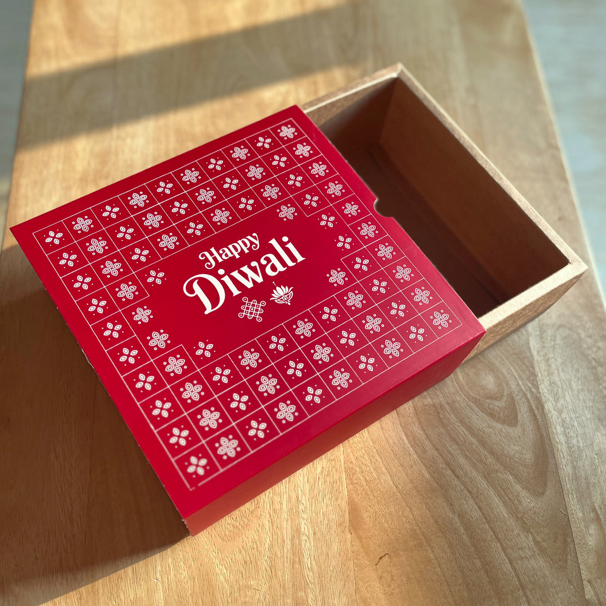 9 X 9 X 3.25 DIWALI 26 (SC) SLIDE BOX