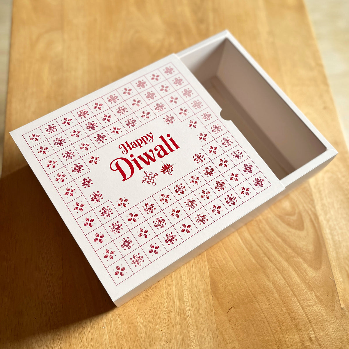 9 X 9 X 3.25 DIWALI 26 (SC) SLIDE BOX