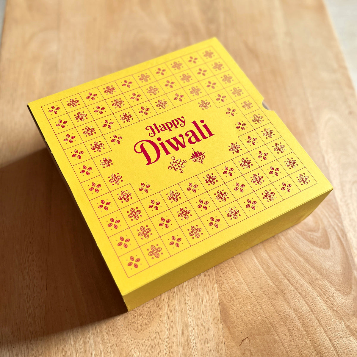 9 X 9 X 3.25 DIWALI 26 (SC) SLIDE BOX