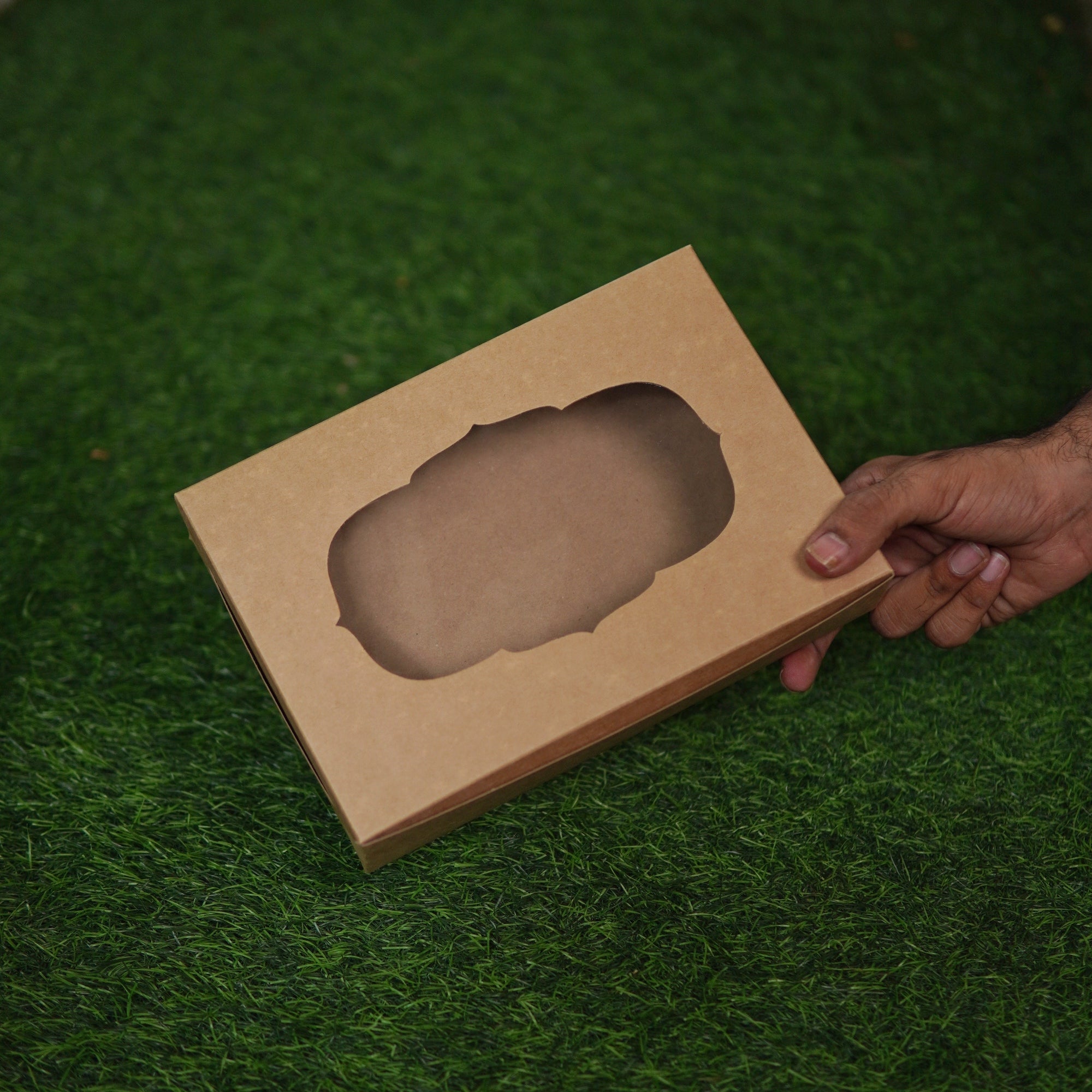 6 PC BROWNIE VINTAGE WINDOW BOX – The Cake Case Company