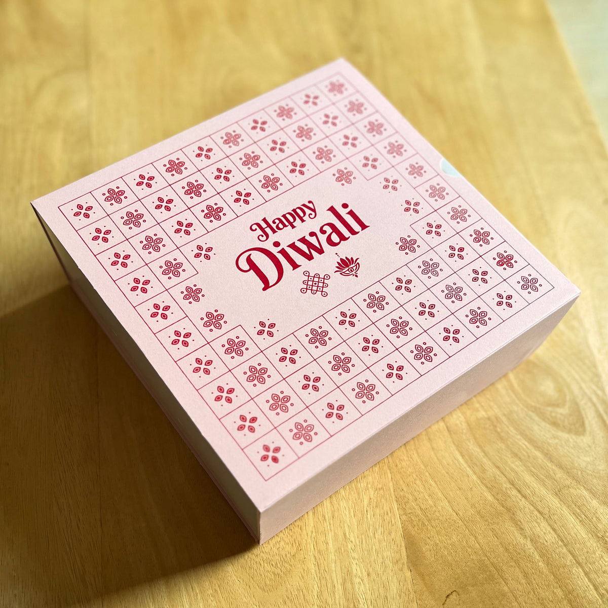 9 X 9 X 3.25 DIWALI 26 (SC) SLIDE BOX