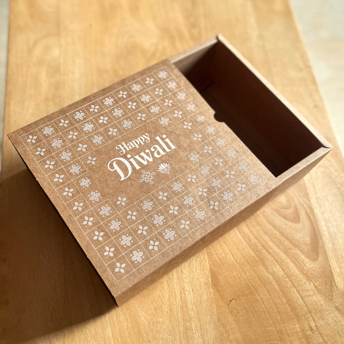 9 X 9 X 3.25 DIWALI 26 (SC) SLIDE BOX