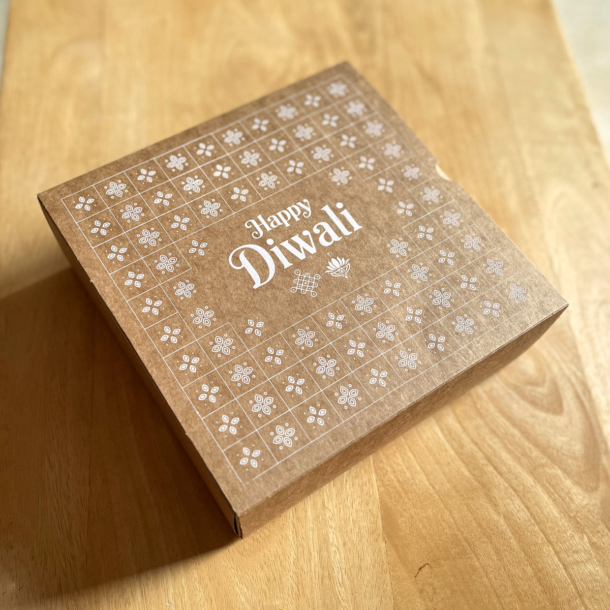 9 X 9 X 3.25 DIWALI 26 (SC) SLIDE BOX