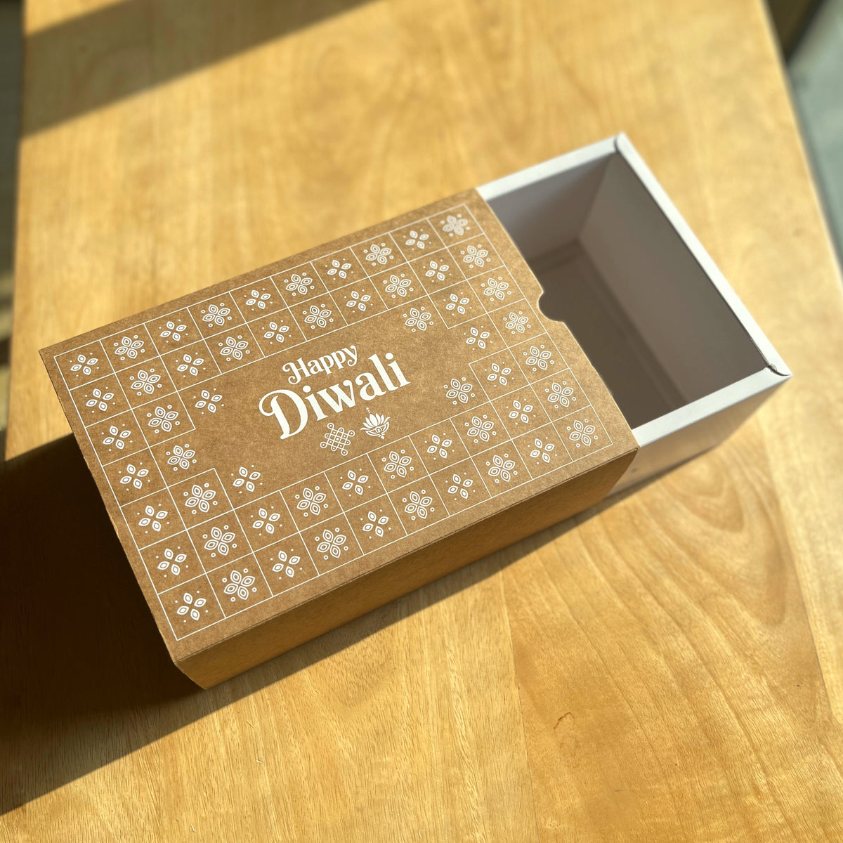9 X 6 X 3.25 DIWALI 26 (SC) SLIDE BOX
