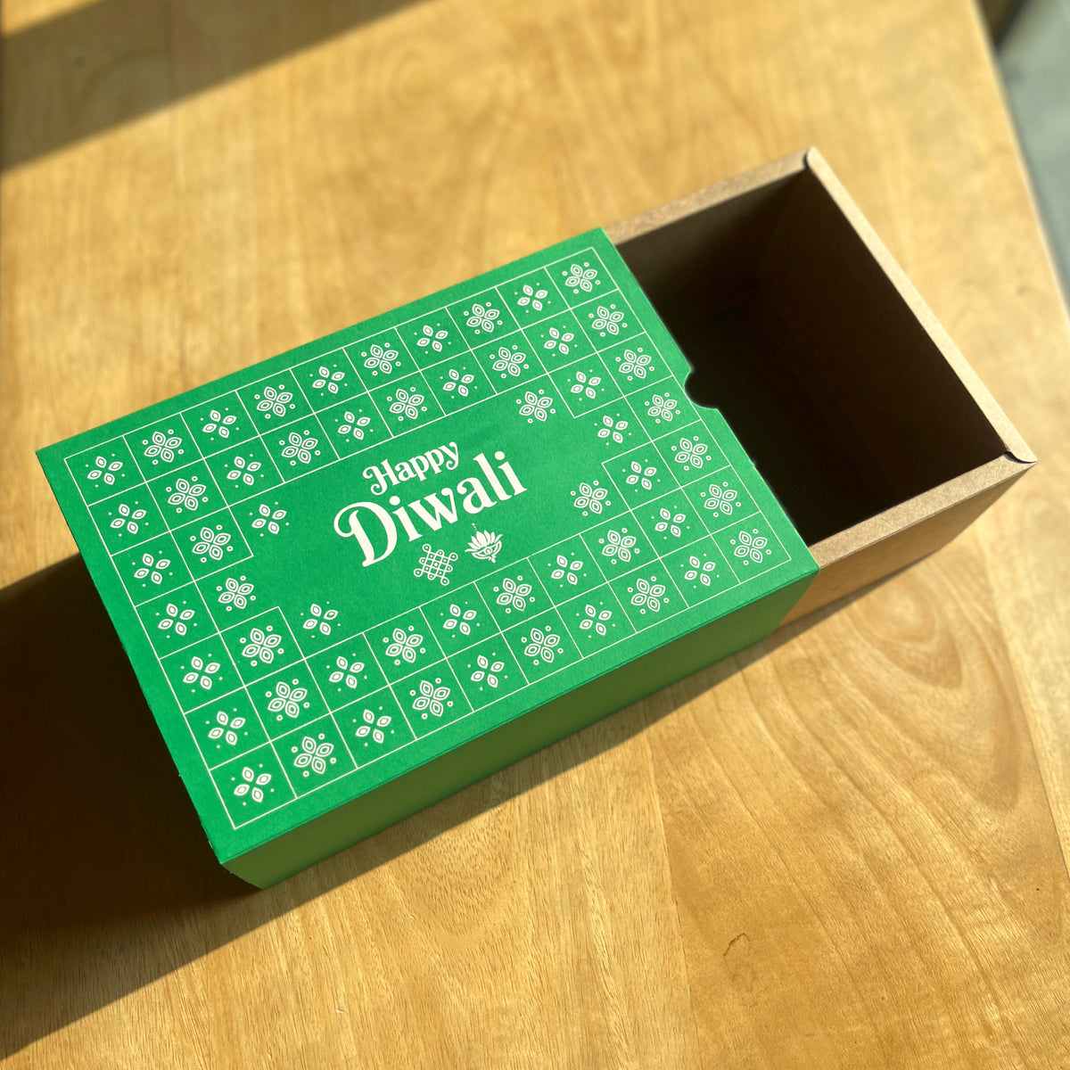 9 X 6 X 3.25 DIWALI 26 (SC) SLIDE BOX