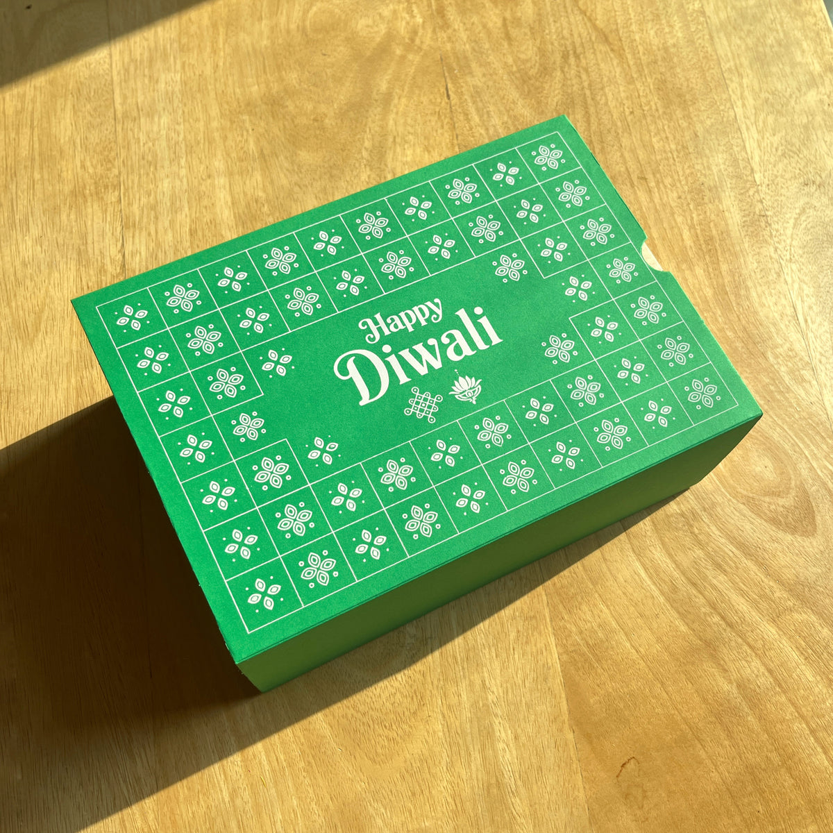 9 X 6 X 3.25 DIWALI 26 (SC) SLIDE BOX